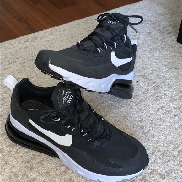 nike air 70 react